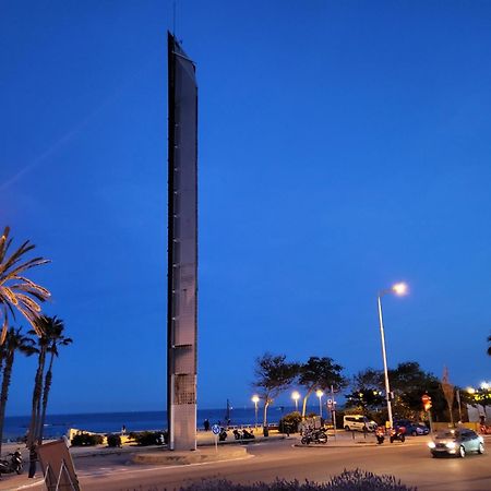 Stunning Flat For 6 People 3 Blocks From The Beach Plus Welcome Breakfast Barcelona Exteriér fotografie
